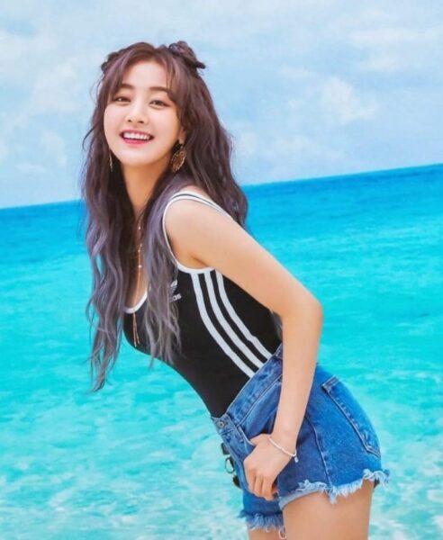 TWICE(トゥワイス)のすっぴん美人ランキング2022｜すっぴんを徹底比較！